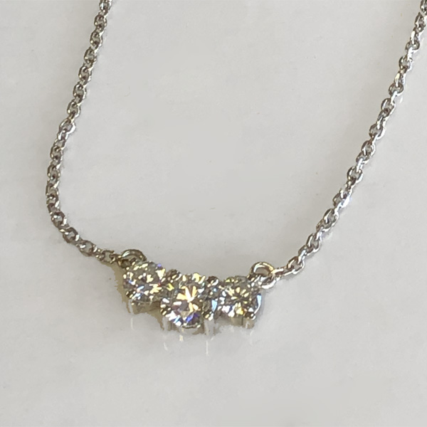 custom three diamond necklace