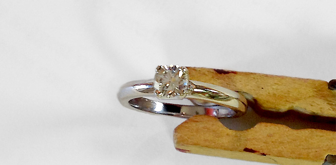 brilliant cut diamond engagement ring
